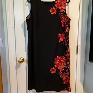 Plus size straight cut dress